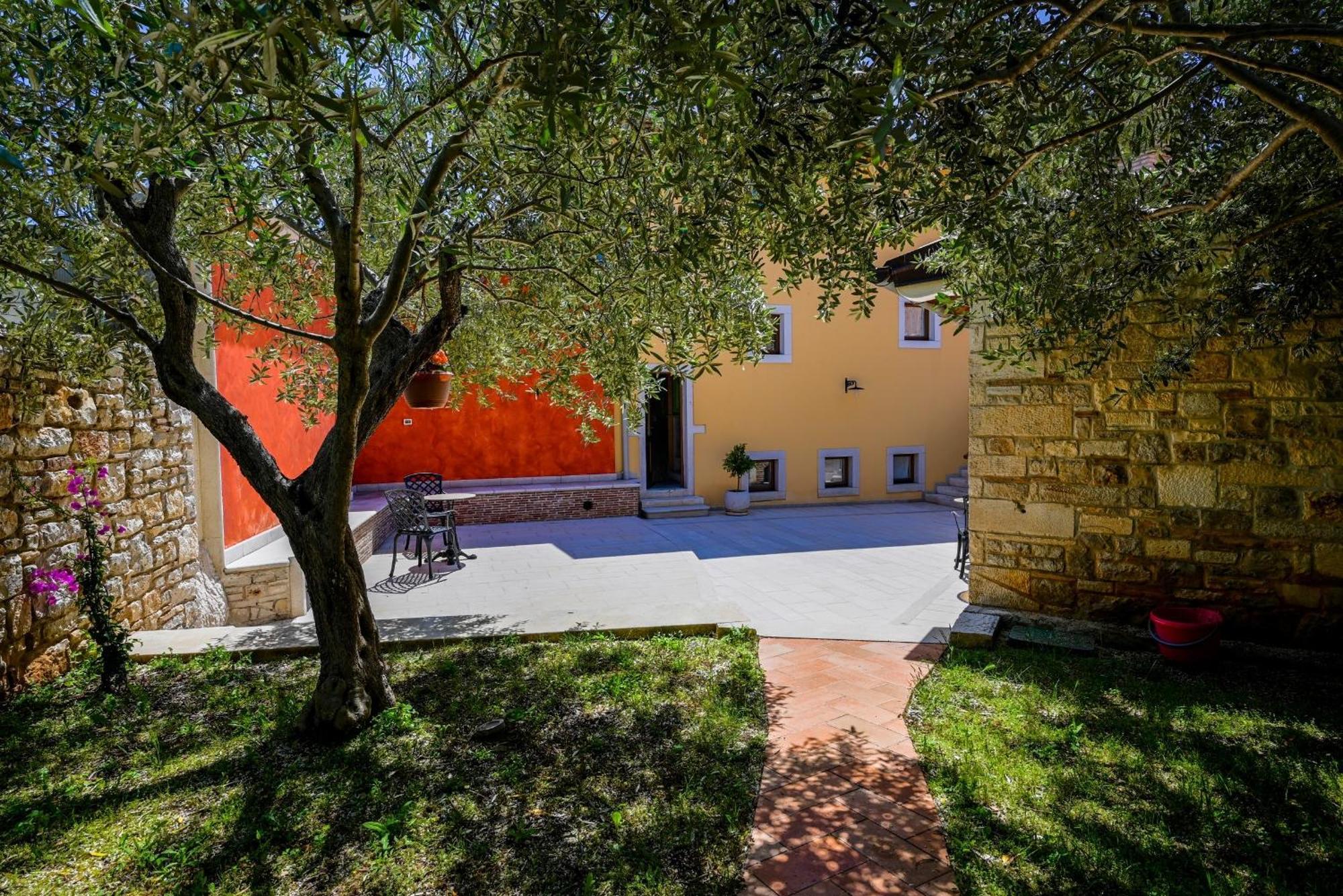 Casa Degli Artisti Hotel Rovinj Bilik gambar
